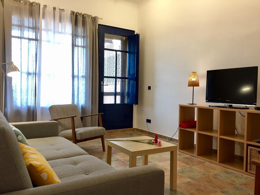 Apartament Can Callis Apartment Кастело д'Емпуриес Екстериор снимка